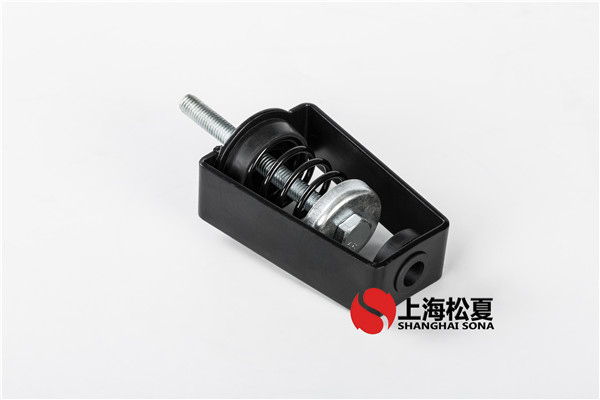 安裝動臂彈簧減震器時必須注意什么？